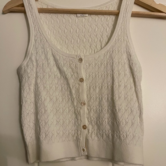 Aritzia light knit button down top size small - Picture 2 of 3